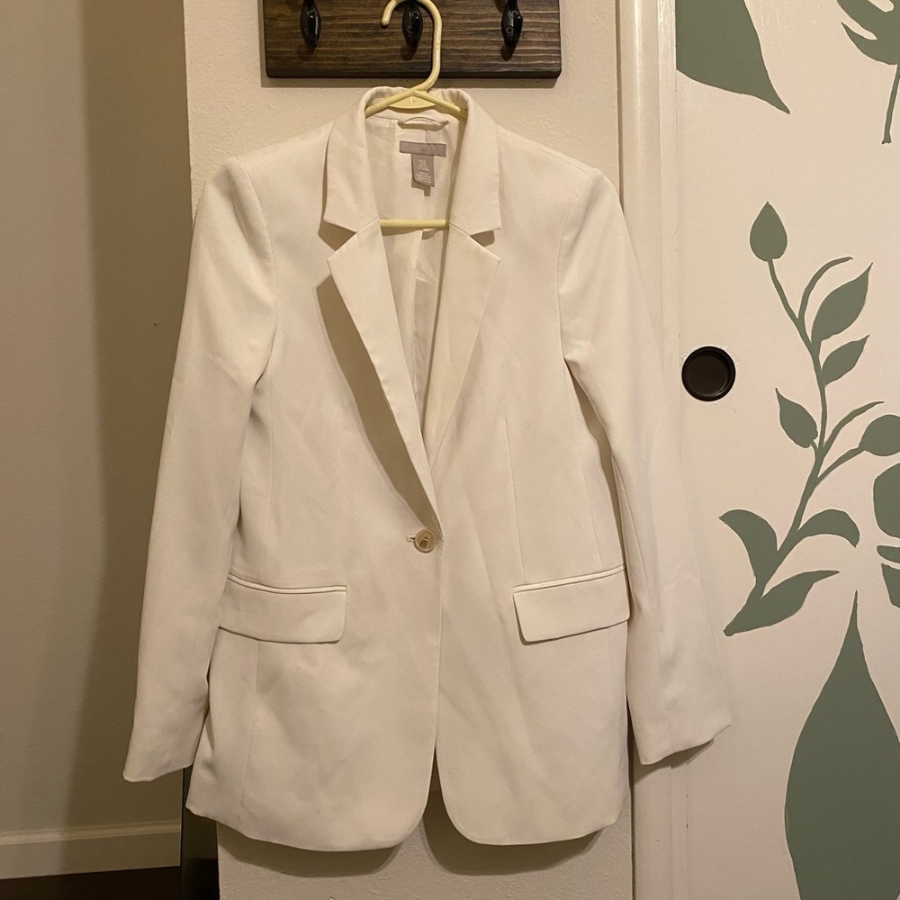 H&M Classic Cream Blazer